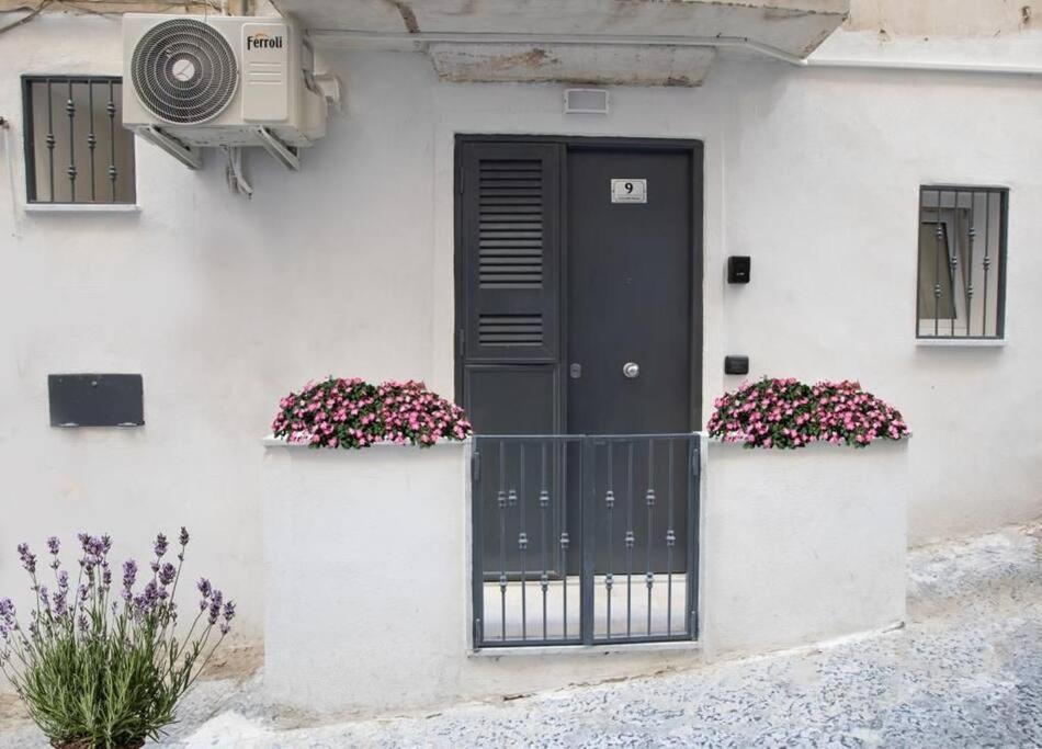 Appartamento Concordia House Centro Storico Napoli Esterno foto